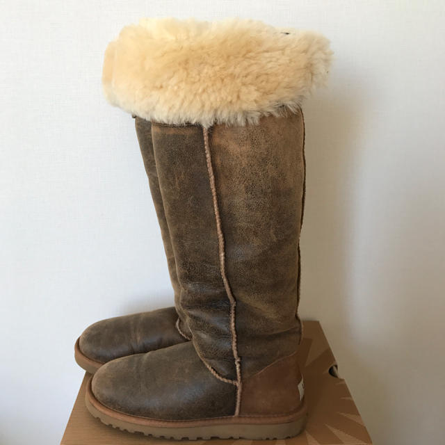 美品》UGG ♡ ふわふわロングブーツ www.saudiopinions.org