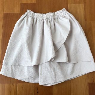 ベベ(BeBe)の【新品】140 BeBe べべ　ハーフパンツ　スカート　パンツつきスカート　(スカート)