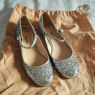 miumiu キラキラパンプス 37サイズ www.krzysztofbialy.com