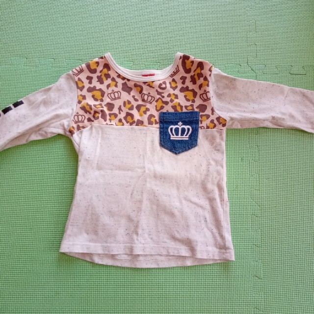 BABYDOLL(ベビードール)のBABYDOLLロンT キッズ/ベビー/マタニティのキッズ服男の子用(90cm~)(Tシャツ/カットソー)の商品写真