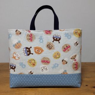 ぱらめちん様専用　ハンドメイド　アンパンマン　レッスンバッグ　キルティング(バッグ/レッスンバッグ)