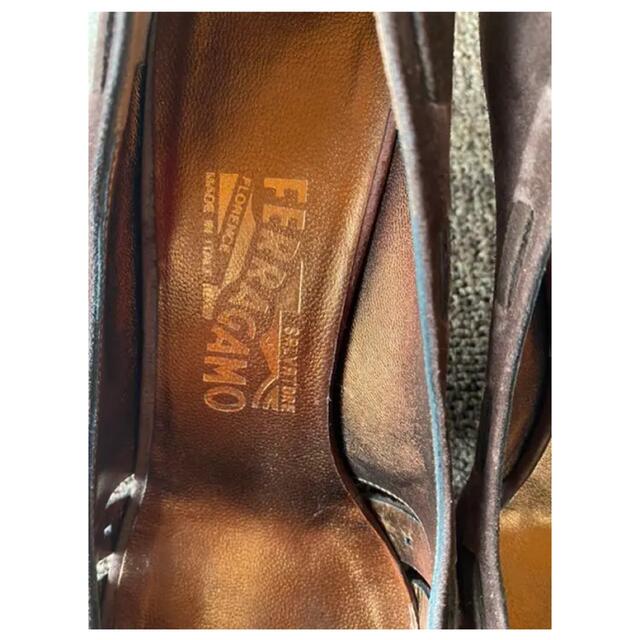 Salvatore Ferragamo(サルヴァトーレフェラガモ)のSalvatore Ferragamoパンプス/5.5cmヒール レディースの靴/シューズ(ハイヒール/パンプス)の商品写真