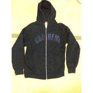 シュプリーム(Supreme)のsupreme ネイビーのジップアップパーカー　メンズ(パーカー)