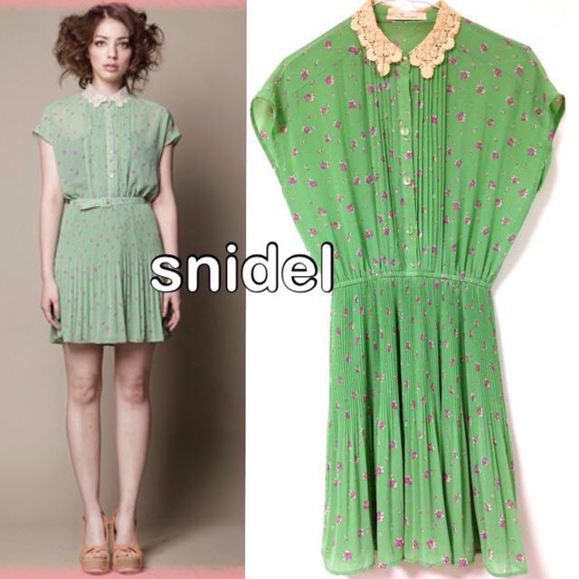 SNIDEL(スナイデル)のsnidel▼襟付き小花柄ワンピース レディースのワンピース(ミニワンピース)の商品写真