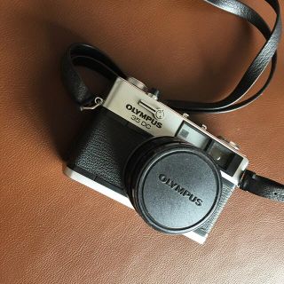 オリンパス(OLYMPUS)のオリンパス　OLYMPUS アンティークカメラ　1970年頃(フィルムカメラ)