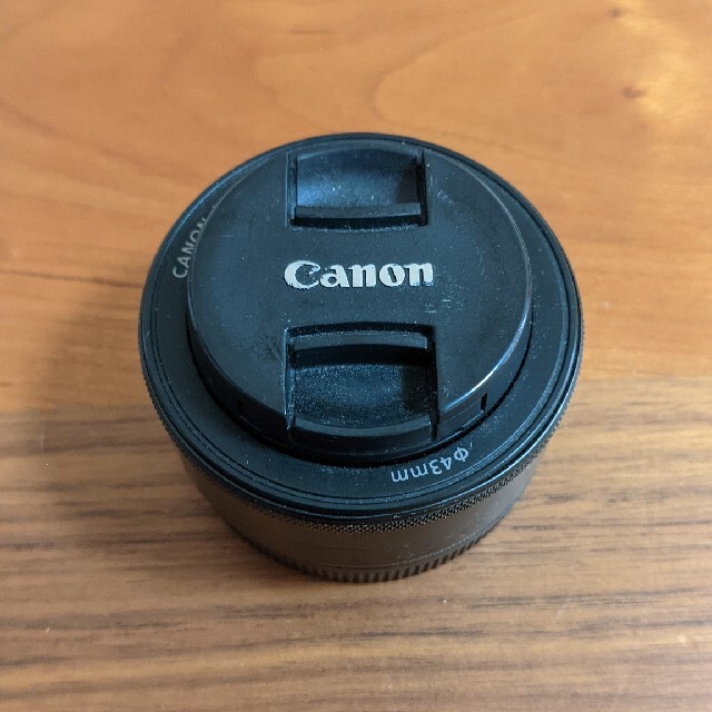CANON EF-M 22mm