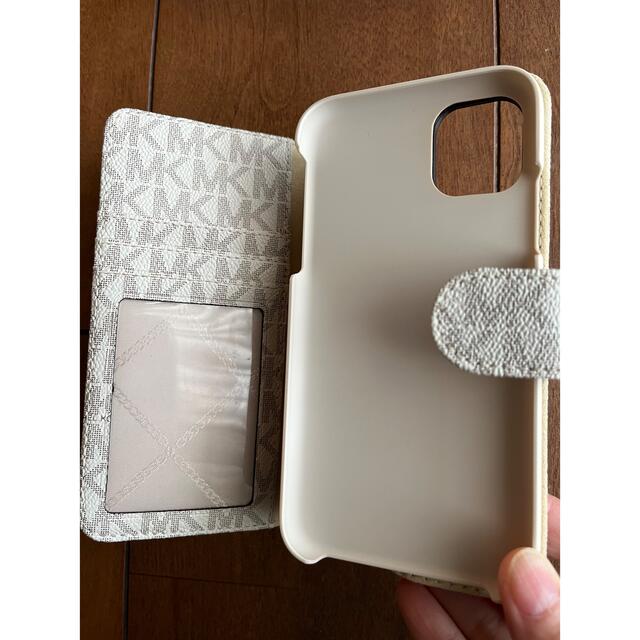 Michael Kors(マイケルコース)のMICHAEL KORS iPhone11 携帯ケース スマホ/家電/カメラのスマホアクセサリー(iPhoneケース)の商品写真