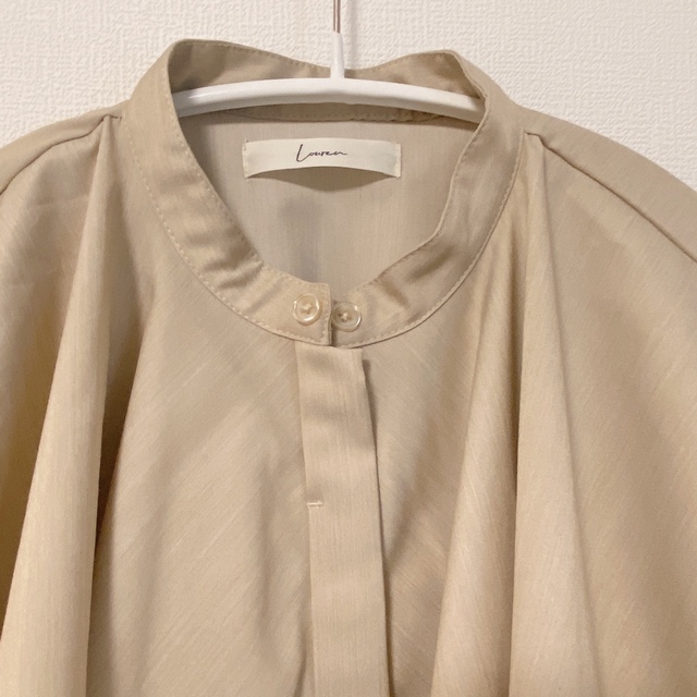 TODAYFUL(トゥデイフル)の【22時までお値下げ】 louren drape cape blouse レディースのトップス(シャツ/ブラウス(半袖/袖なし))の商品写真