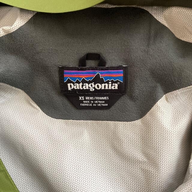 patagonia(パタゴニア)のPatagonia  mens トレントシェルジャケット メンズのジャケット/アウター(ナイロンジャケット)の商品写真