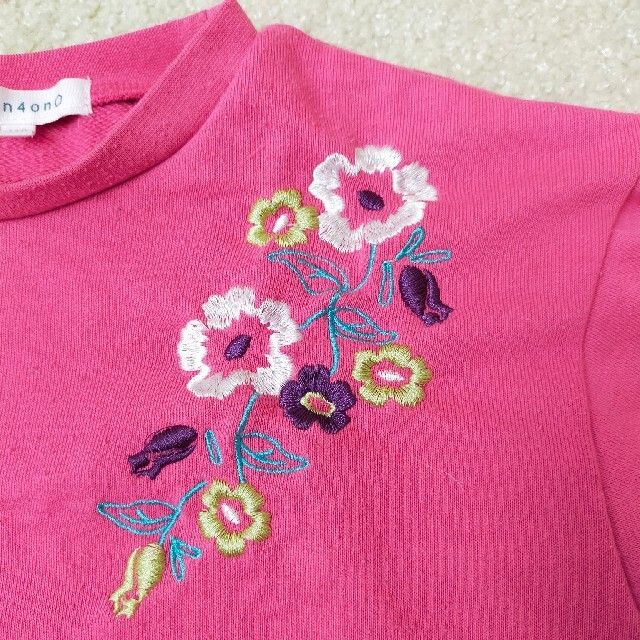 3can4on(サンカンシオン)の3can4on 110 花柄刺繍のトレーナー キッズ/ベビー/マタニティのキッズ服女の子用(90cm~)(Tシャツ/カットソー)の商品写真