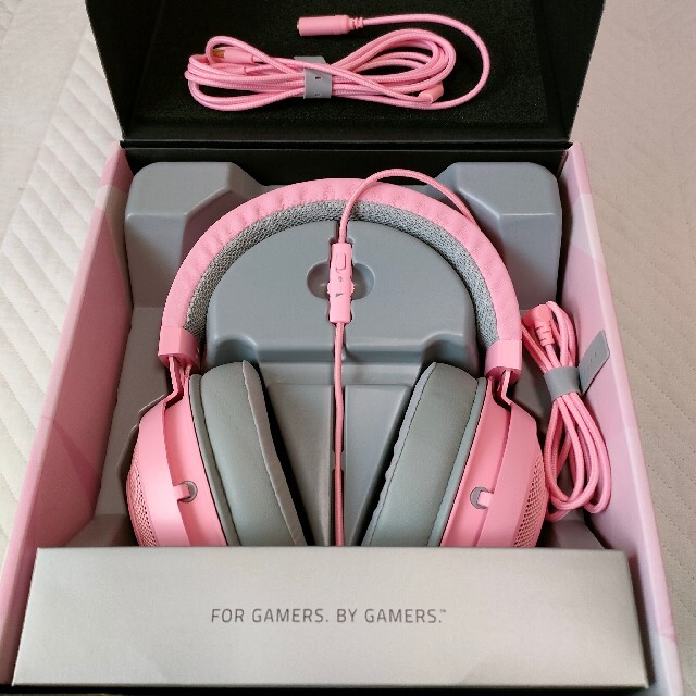 Razer レイザー クラーケン ヘッドセット ピンク KRAKEN PINK 1