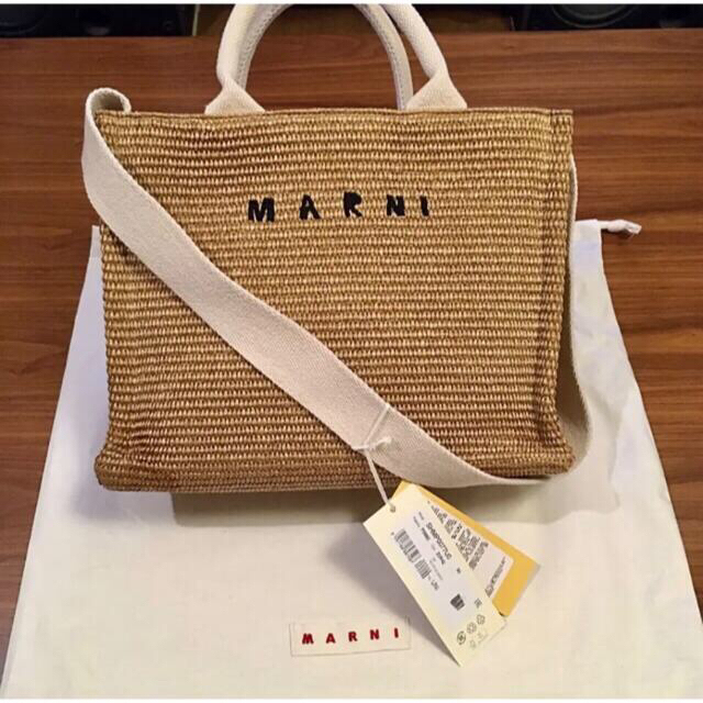 Marni - 新品正規品 MARNI EAST-WEST ラフィア スモールトートバッグ 
