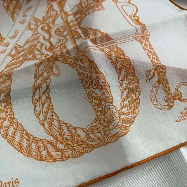Hermes(エルメス)のHERMES  ハンカチーフ　オレンジ レディースのファッション小物(ハンカチ)の商品写真