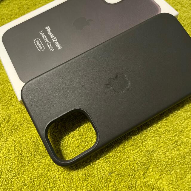 【新品】純正 iPhone 12 mini レザーケース　ブラック　黒 6