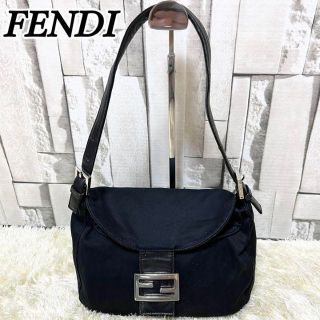 フェンディ(FENDI)の【美品】フェンディ　マンマバケット　ショルダーバッグ　黒　コットン　レザー(ショルダーバッグ)