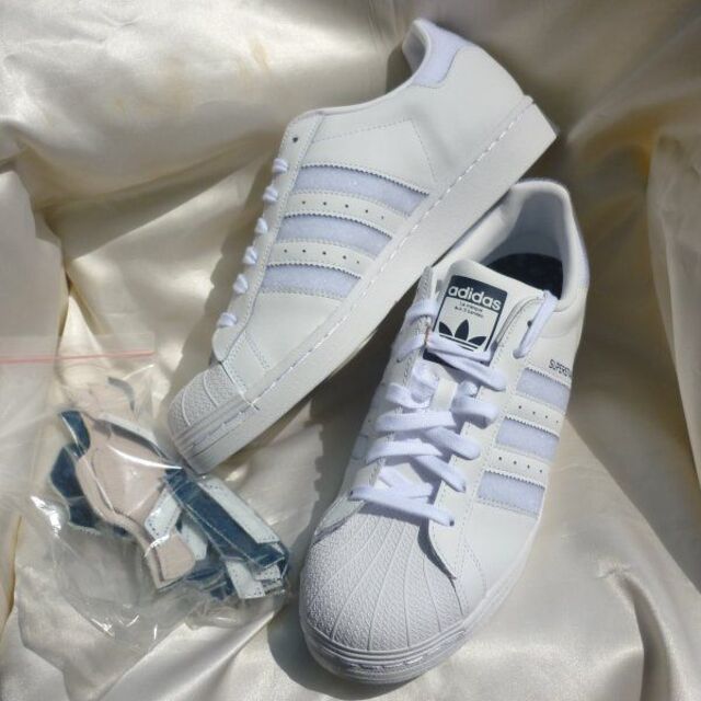 adidas - 新品26cm☆アディダスオリジナルスSS白ホワイトスニーカー ... 新品26cm★アディダスオリジナルスSS白ホワイトスニーカーFWWT