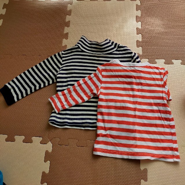 子供服2枚セット　80　無印良品 キッズ/ベビー/マタニティのベビー服(~85cm)(Ｔシャツ)の商品写真