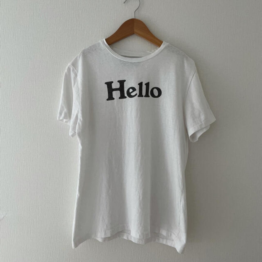 MADISONBLUE(マディソンブルー)のマディソンブルー Hello ハロー　Tシャツ　白　ホワイト　01 レディースのトップス(Tシャツ(半袖/袖なし))の商品写真