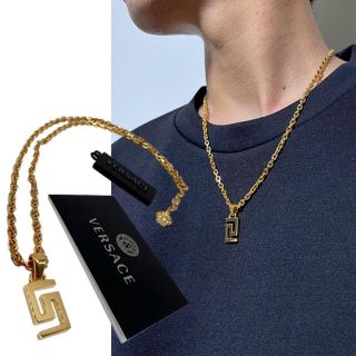 特価再入荷】 VERSACE - ヴェルサーチ ネックレスの通販 by ひっぷ100