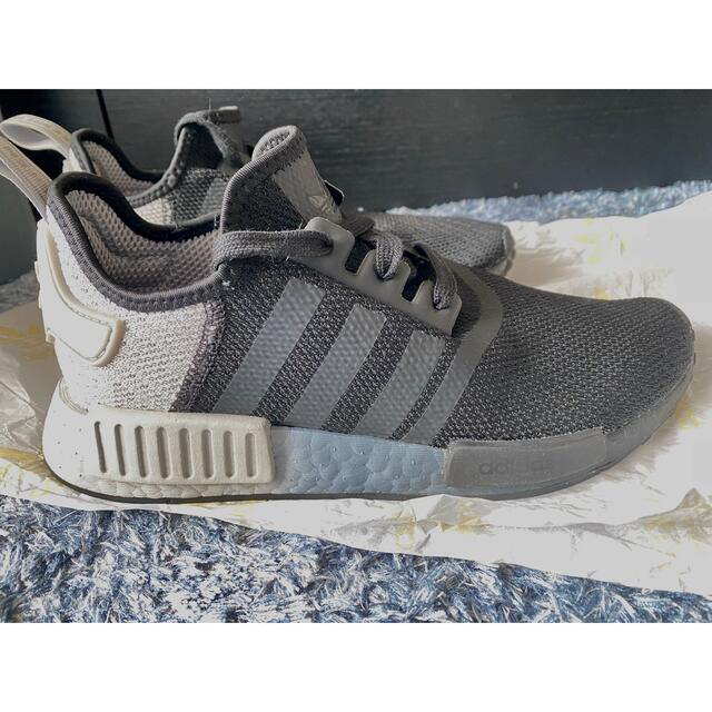 adidas - adidas NMD R1 アディダス スニーカー fv1791 25.5cmの通販 ...