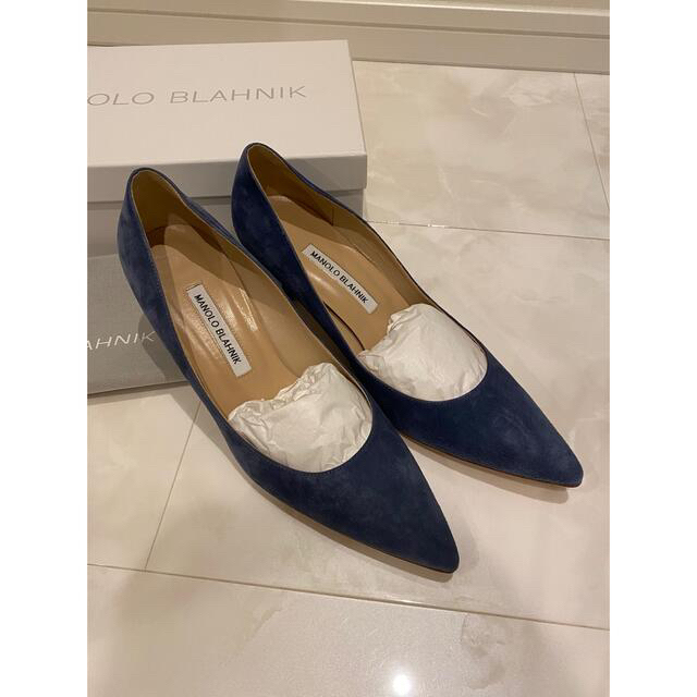 【新品】Manolo Blahnikスエードパンプス ネイビー