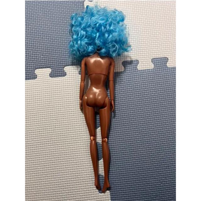 Barbie(バービー)のブルーヘア　黒人ドール エンタメ/ホビーのおもちゃ/ぬいぐるみ(その他)の商品写真
