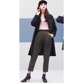 ジーユー(GU)の今季新品！GU 裏起毛テーパードパンツ UNIQLO (カジュアルパンツ)