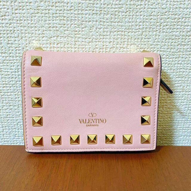 VALENTINO(ヴァレンティノ)の【★みー様専用★】VALENTINO 二つ折り財布 レディースのファッション小物(財布)の商品写真