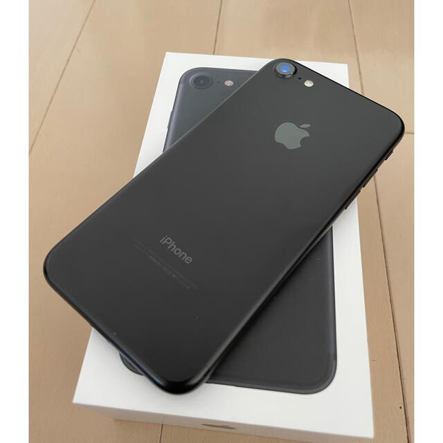 スマホ/家電/カメラiPhone 7 Jet Black 128 GB SIMフリー