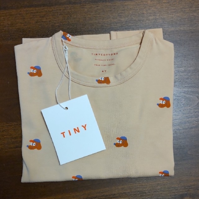 こども ビームス(コドモビームス)のtinycottons 長袖Tシャツ 4y Dogs キッズ/ベビー/マタニティのキッズ服男の子用(90cm~)(Tシャツ/カットソー)の商品写真