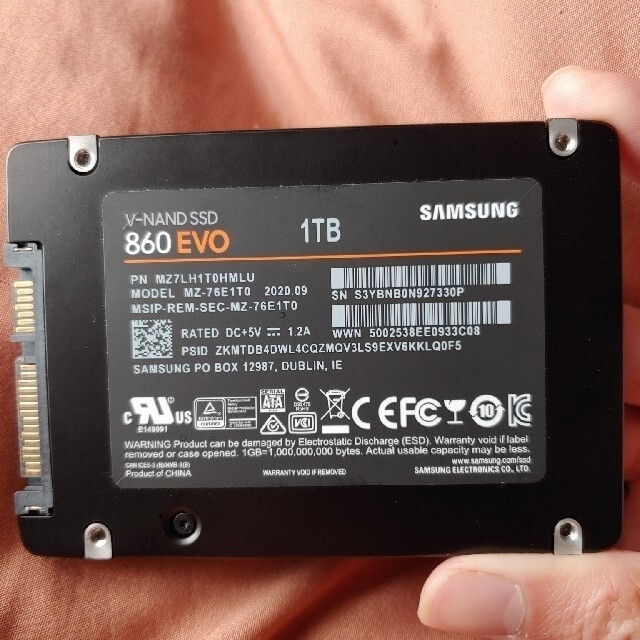 SAMSUNG(サムスン)のSSD 1TB Samsung Evo860 スマホ/家電/カメラのPC/タブレット(PCパーツ)の商品写真