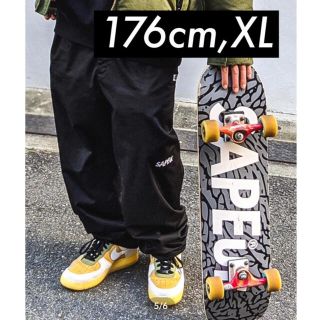 シュプリーム(Supreme)のサプール  スケートパンツ　ブラック　XL(ワークパンツ/カーゴパンツ)