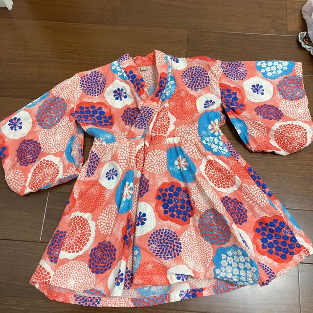 キッズ　ゆかた　ワンピース浴衣 キッズ/ベビー/マタニティのキッズ服女の子用(90cm~)(甚平/浴衣)の商品写真