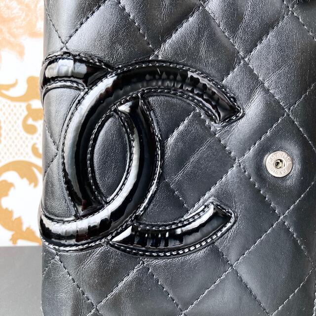 CHANEL(シャネル)のxyz様専用 シャネル 折財布 カンボン ラムスキン ブラック ピンク レディースのファッション小物(財布)の商品写真
