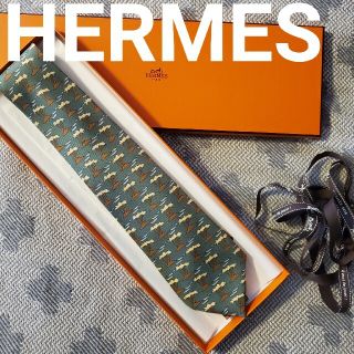 エルメス(Hermes)の【美品　エルメス】お洒落な柄のネクタイ(ネクタイ)