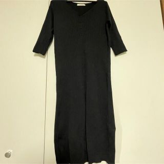 ショコラフィネローブ(chocol raffine robe)のchocol raffine robe  ストレート　vネック　ニットワンピ(ニット/セーター)