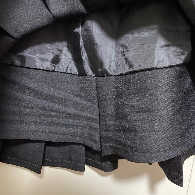 wc(ダブルシー)の黒　ミニスカート　キュロット　WC レディースのスカート(ミニスカート)の商品写真