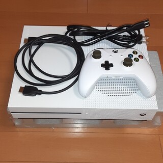 エックスボックス(Xbox)のXBOXone S 本体　1TB(家庭用ゲーム機本体)