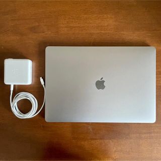 マック(Mac (Apple))のMacbook Pro 15インチ2016 メモリ16GB Touchbar(ノートPC)