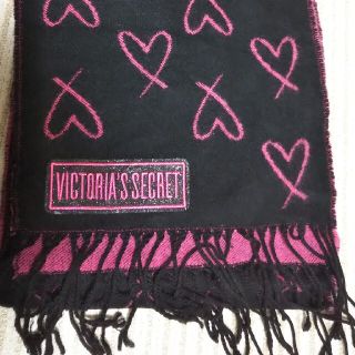 ヴィクトリアズシークレット(Victoria's Secret)のマフラー　Victoria's Secret   ヴィクトリアズ・シークレット(マフラー/ショール)