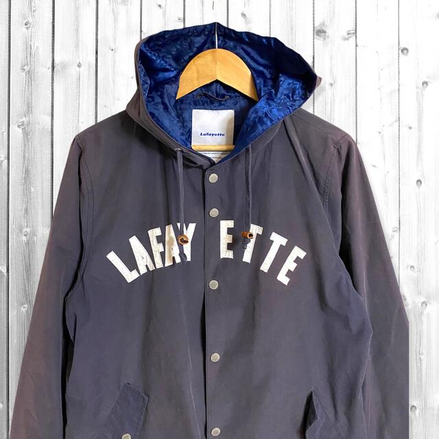 Lafayette アーチロゴ　コーチジャケット　フード　パーカー　コットン メンズのジャケット/アウター(ナイロンジャケット)の商品写真