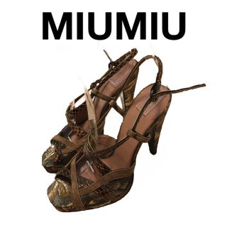 ミュウミュウ サンダル(レディース)の通販 1,000点以上 | miumiuの ミュウミュウ サンダル(レディース)の通販 1,000点以上 | miumiuの
