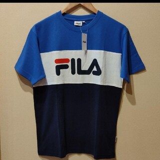 フィラ(FILA)の新品！Lサイズ FILA Tシャツ ブルー(Tシャツ/カットソー(半袖/袖なし))