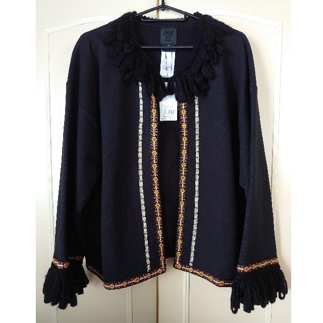 ANNA SUI(アナスイ)のANNA SUI【新品】FAIRYTALE TRIM CARDIGAN Mサイズ レディースのトップス(カーディガン)の商品写真