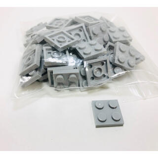 レゴ(Lego)の【新品未使用】レゴ　LEGO プレート　2x2 グレー　ライトグレー　50枚(その他)