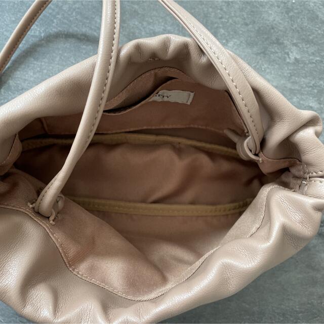 JUSGLITTY(ジャスグリッティー)のジャスグリッティー　シンプルレディースバッグ　タグ付き新品未使用 レディースのバッグ(ショルダーバッグ)の商品写真