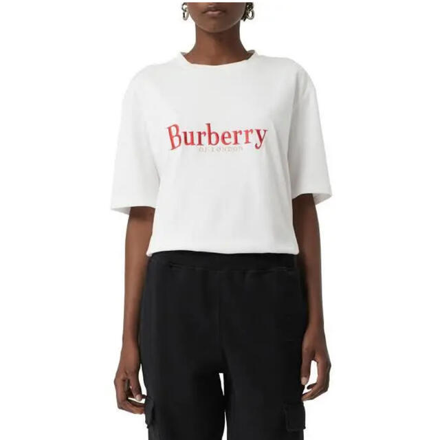 BURBERRY(バーバリー)のBurberry(バーバリー) 刺繍ロゴTシャツ レディースのトップス(Tシャツ(半袖/袖なし))の商品写真