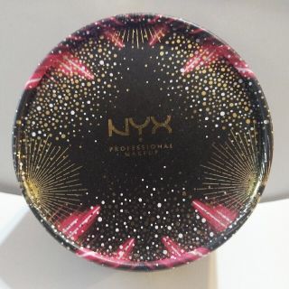 エヌワイエックス(NYX)のNYX ラブ ラスト ディスコ ボディー イルミネイティング パフ(その他)