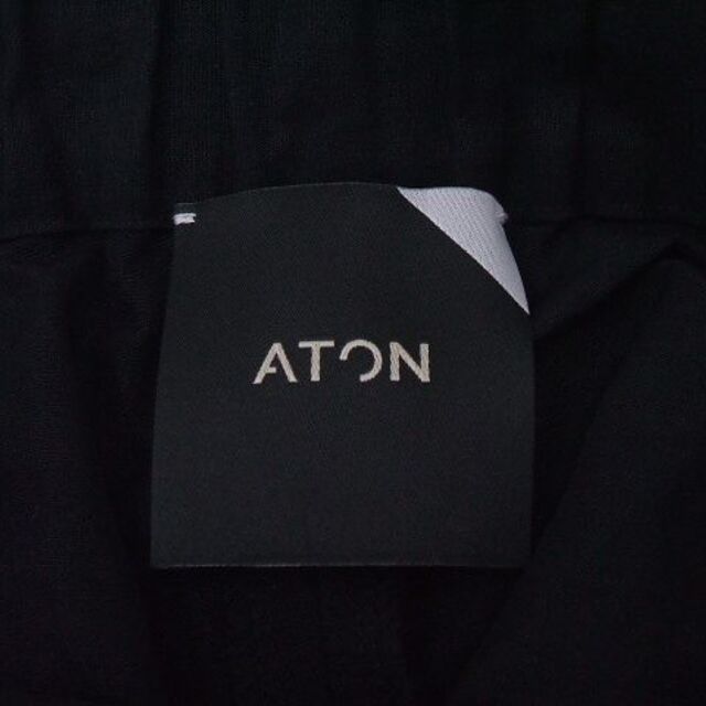 ATON(エイトン)のエイトン パンツ レディースのパンツ(カジュアルパンツ)の商品写真