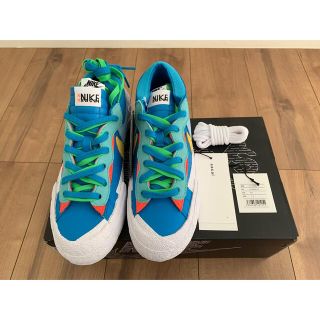 ナイキ(NIKE)のNIKE BLAZER LOW x SACAI x KAWS(スニーカー)